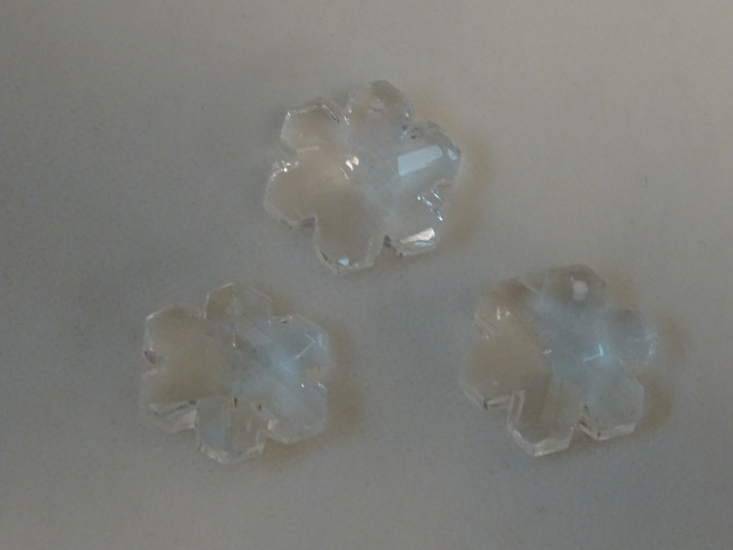 Feng Shui raamhanger bloem kristal 2 cm