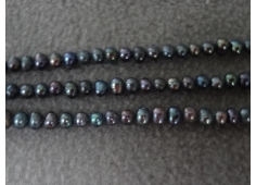 Parel indigo blauw kraaltje 4 mm