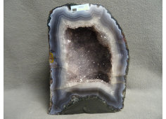Amethist met Chalcedoon geode Brazilië