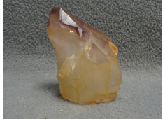 Golden healer Lemurium met Amethist ruw
