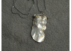 Mother of Pearl met ketting