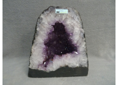 Amethist geode Brazilië A