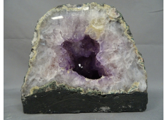 Amethist geode Brazilië A