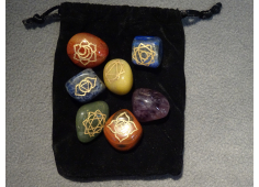 Chakra knuffelstenen set met chakra tekens