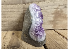 Amethist ruw staand
